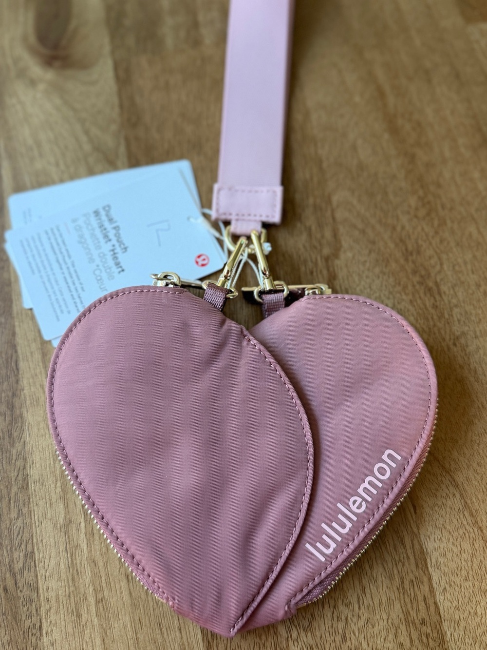 Lululemon Heart Dual Pouch Wristlet - LIMITED EDITION - Picture 5 of 9